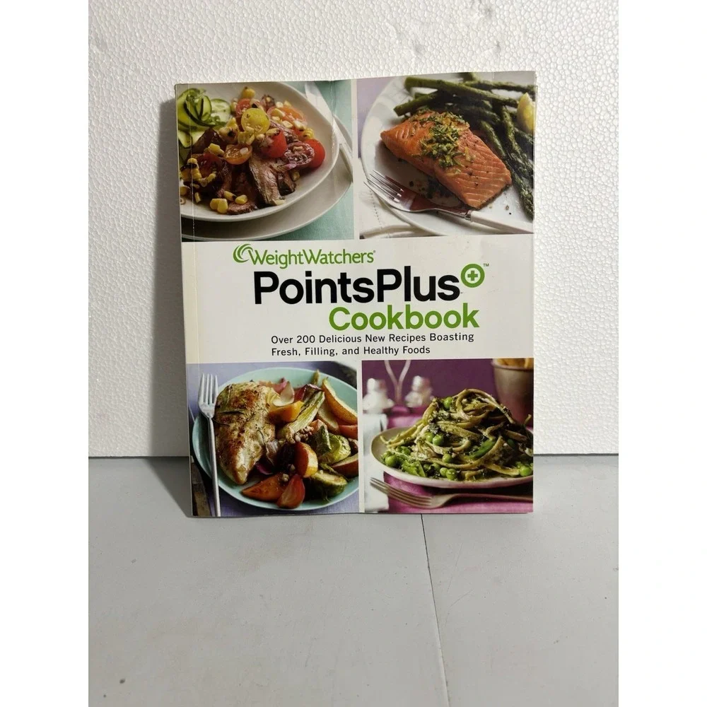 Weight Watchers Points‎ Plus Cook Book 2010